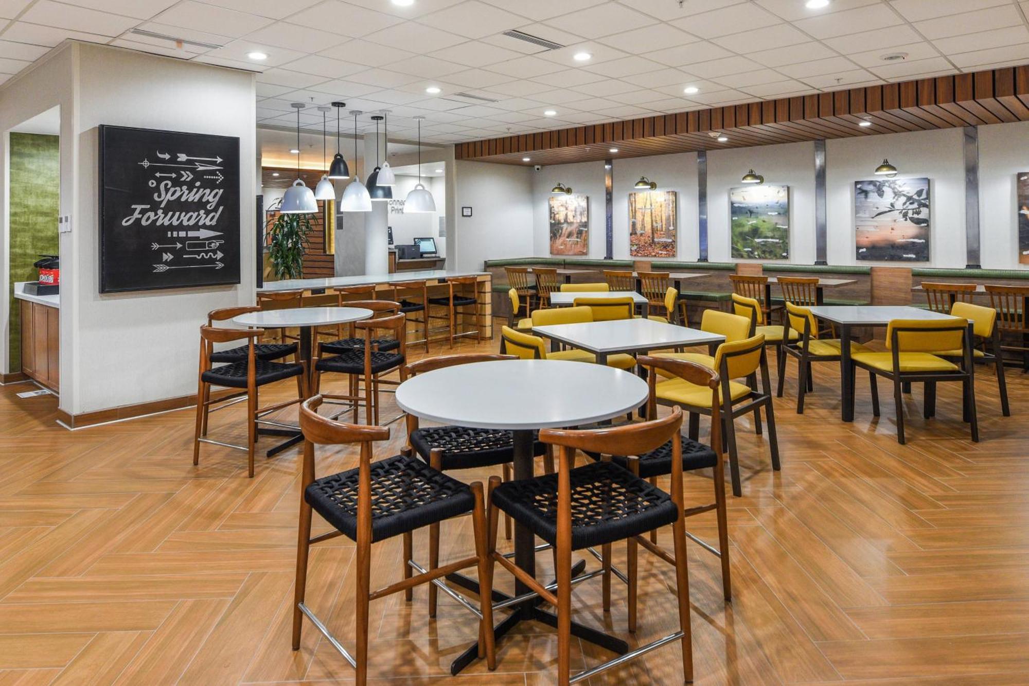 Fairfield Inn & Suites Ontario Rancho Cucamonga Zewnętrze zdjęcie